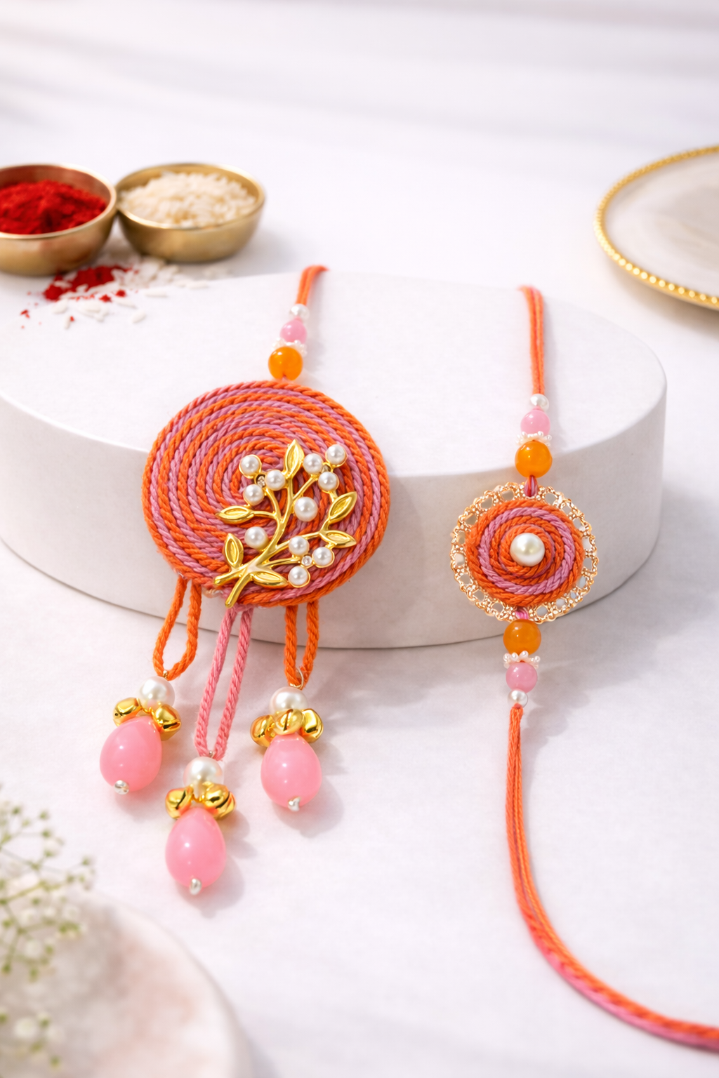 Round Macrame Floral Twist Bhaiya Bhabhi Set