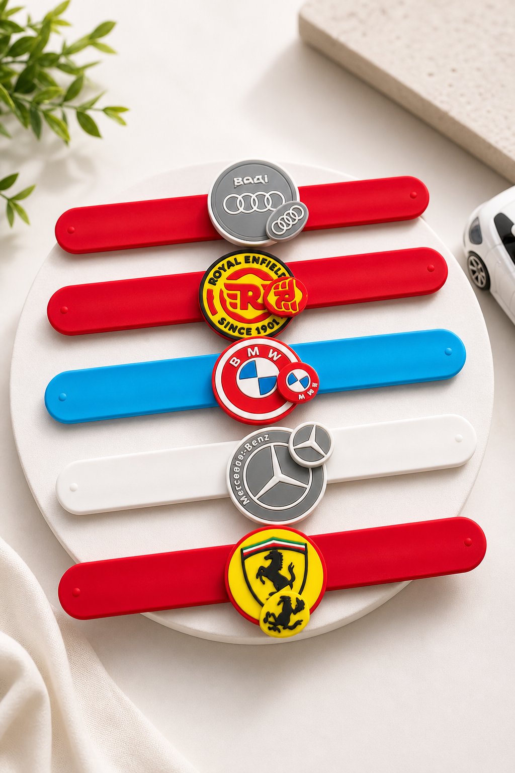 Car Charm Spinner Band Rakhi